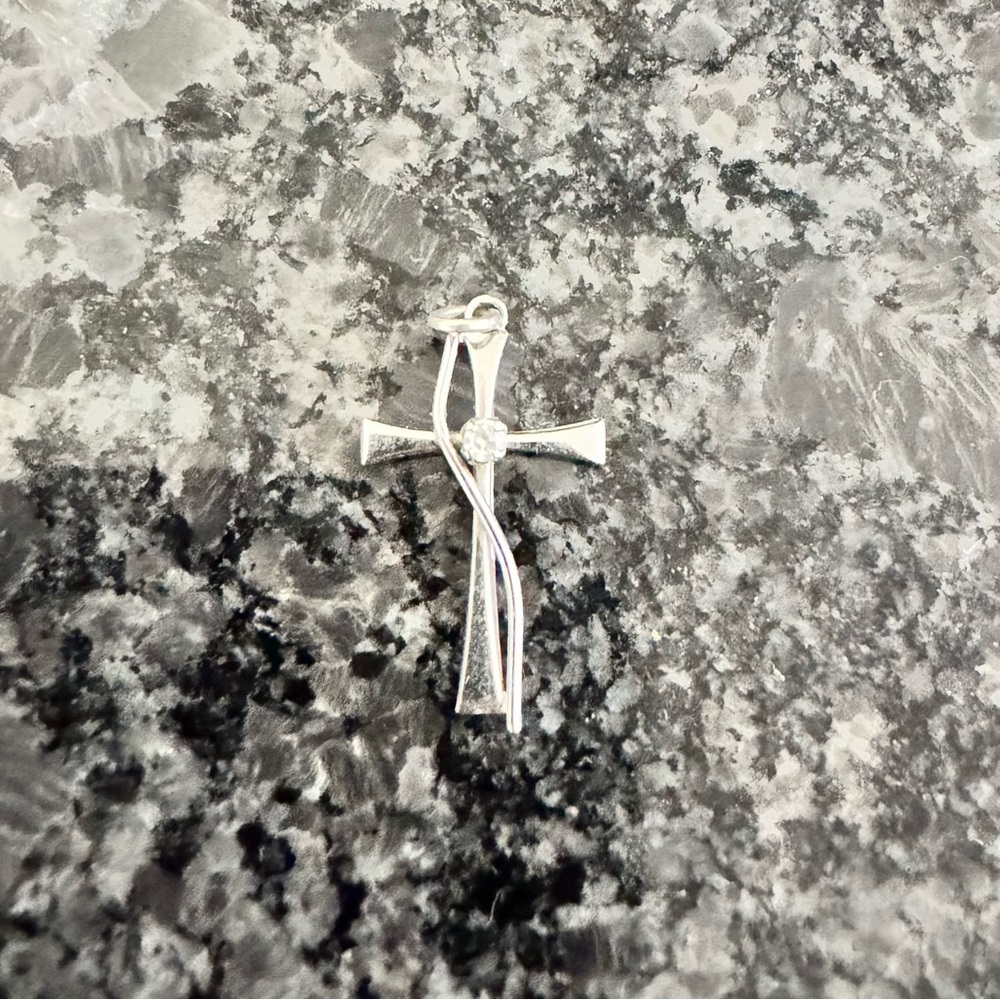 Silver Cross Pendant